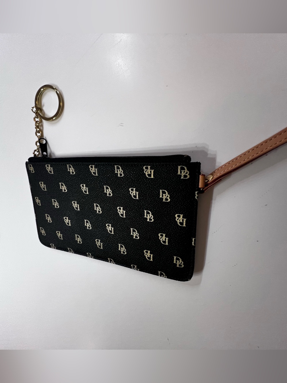 DOONEY & BOURKE SIGNATURE MONOGRAM ZIP BROWN W/GOLD “DB” LOGO WRISTLET NWOT